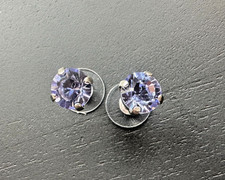 Stud Mariana Earrings  28 