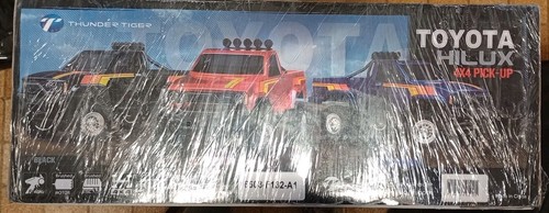 Thunder Tiger TOYOTA Hilux 1/12 PICK-UP Truck RTR Blue Black Red U.S Regulations - Picture 2 of 2