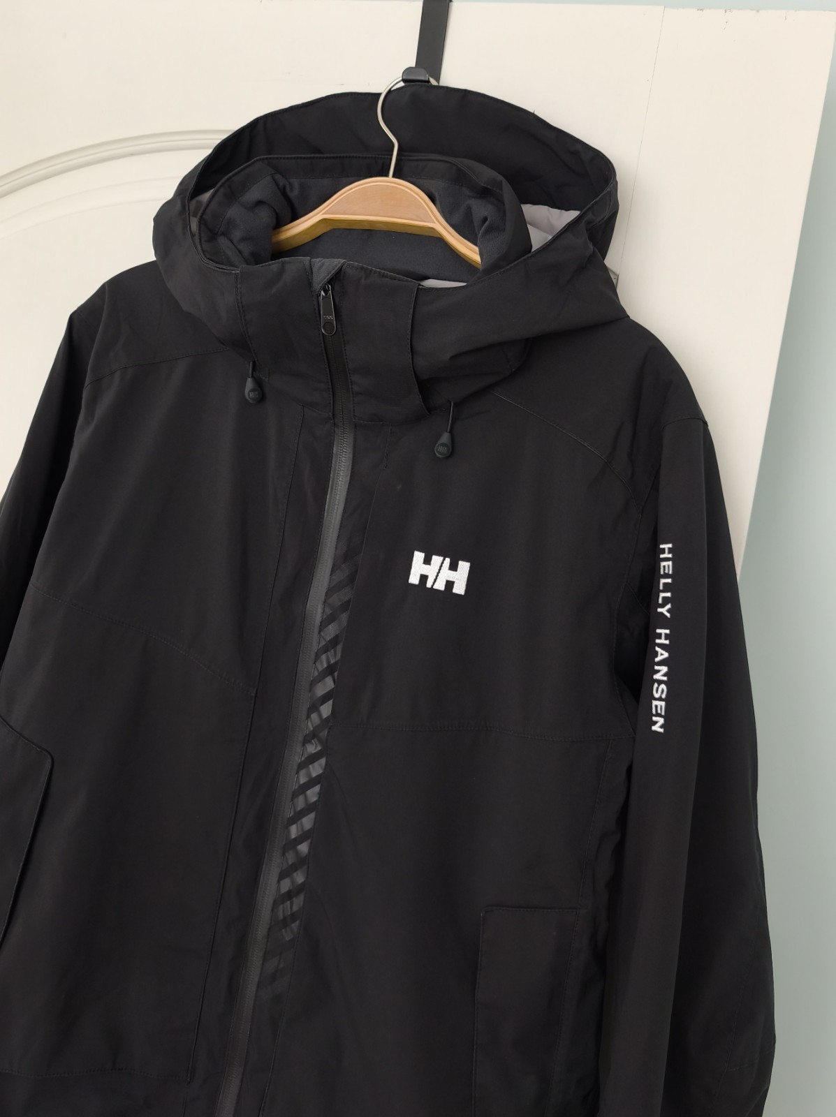 $600 Helly Hansen Alpha Infinity Ski Jacket Men's… - image 2