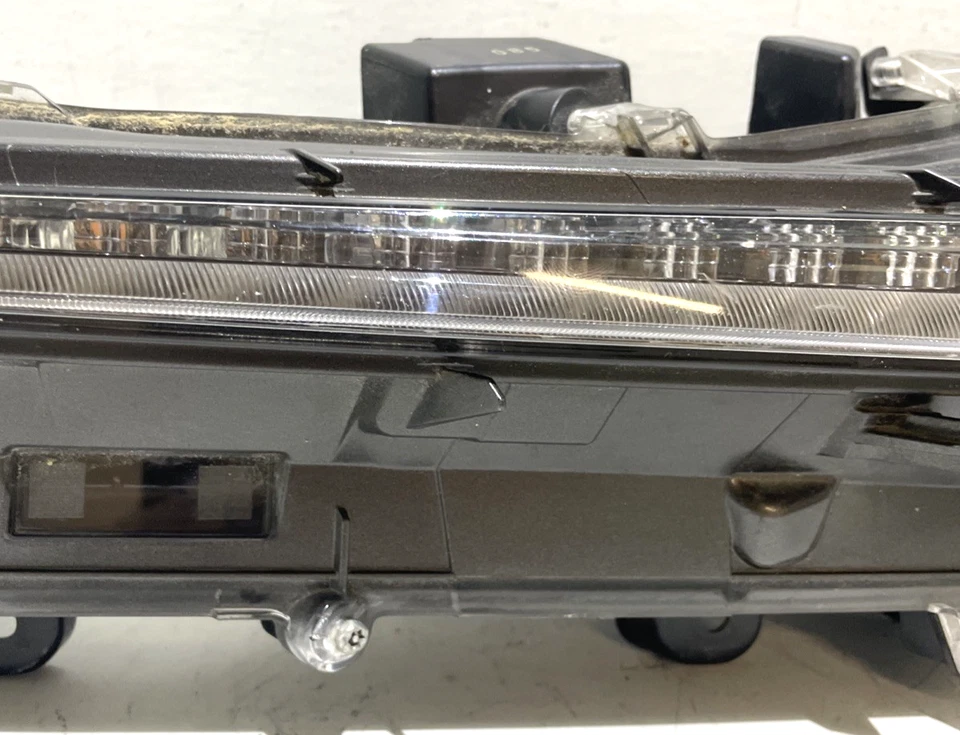 Lexus NX200t NX300 NX300h 2015-2021 LED completo DRL pasajero derecho derecho OEM 0716 Foto 4 de 4