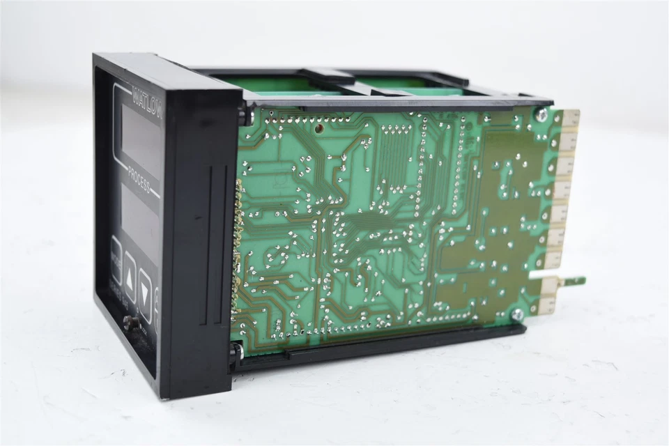 Watlow 945A-3DD2-B000 Temperature Controller Series 945 - Image 2 of 4