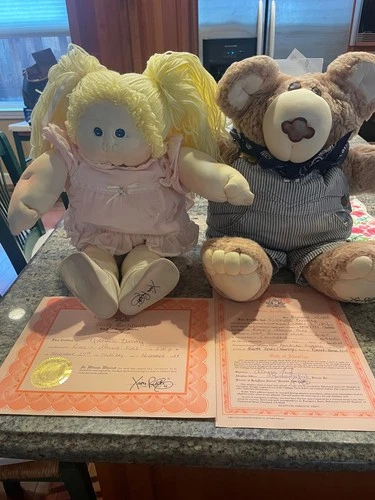 cabbage patch kids 1984  with bear