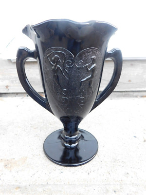 LE SMITH LOVING CUP BLACK GLASS VASE W/WOMAN DANCING WHILE MAN PLAYS INSTRUMENT