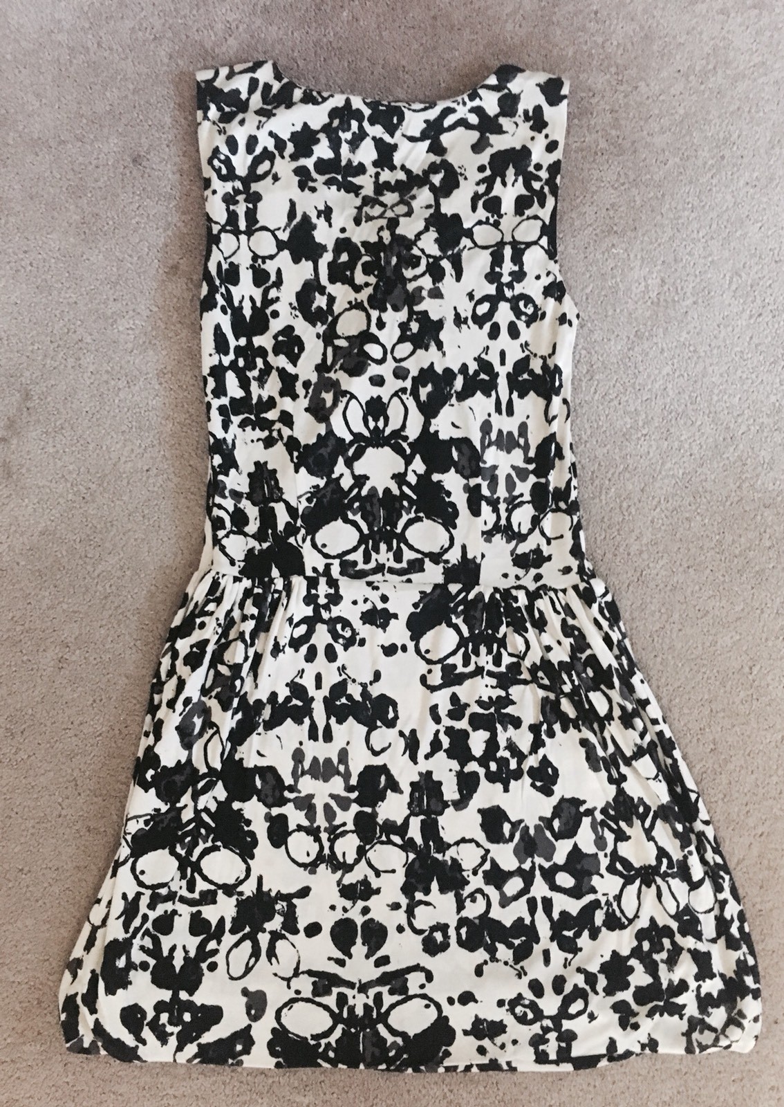 Abito in guaina floreale YSL Yves Saint Laurent bianco astratto taglia small