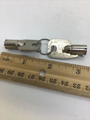 Matching Pair ACE Chicago Lock Vending Machine Keys Soda Coke Coca-Cola ...