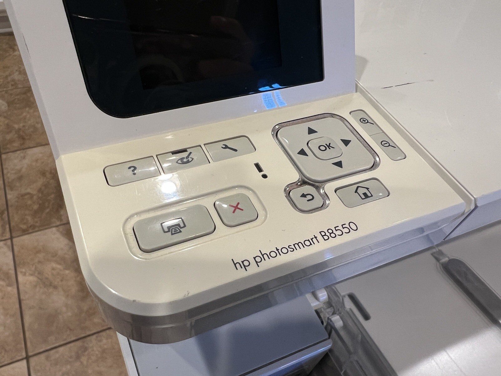 HP Photosmart B8550 Digital Photo Inkjet Printer (for Parts).