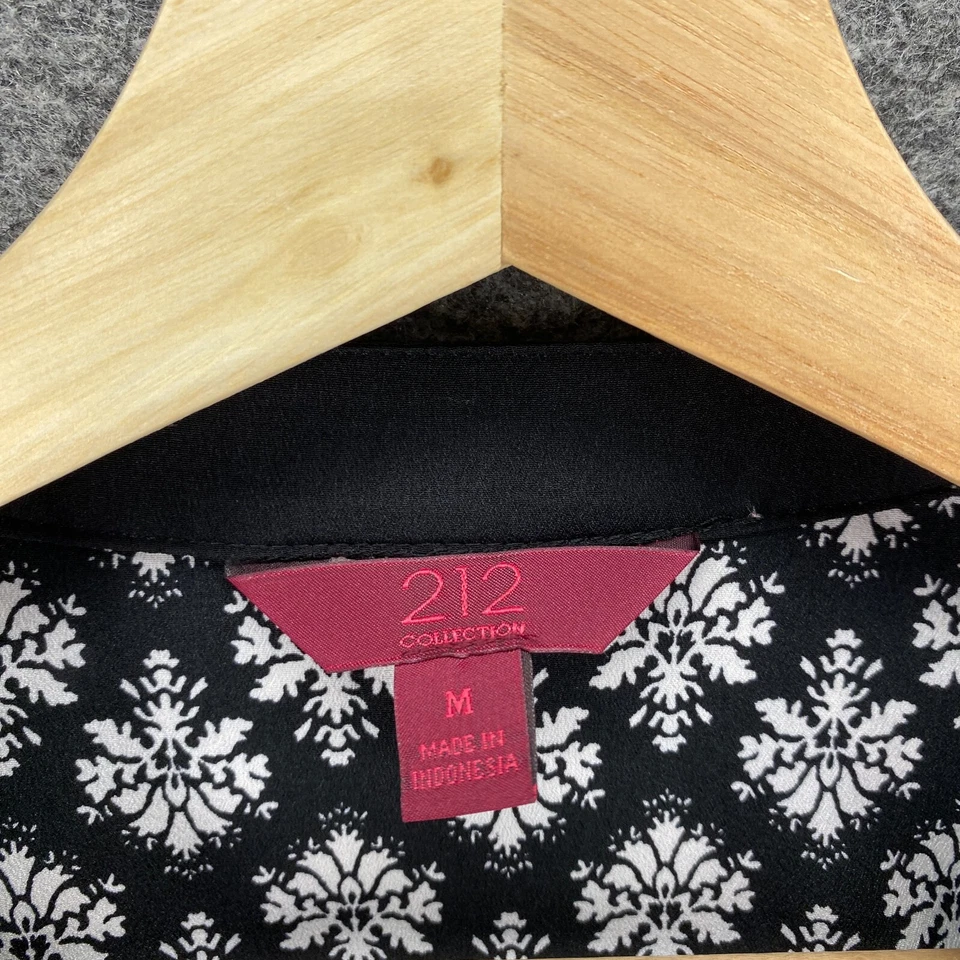 Top Mujer Colección 212 M Mediano Negro Geométrico Abotonado Cuello Redondo Manga Larga Foto 3 de 4