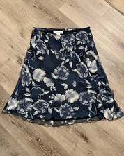 Sag Harbor Skirt Size 16 Floral Blue Ruffled Flare Bottom Polyester Lining Zip