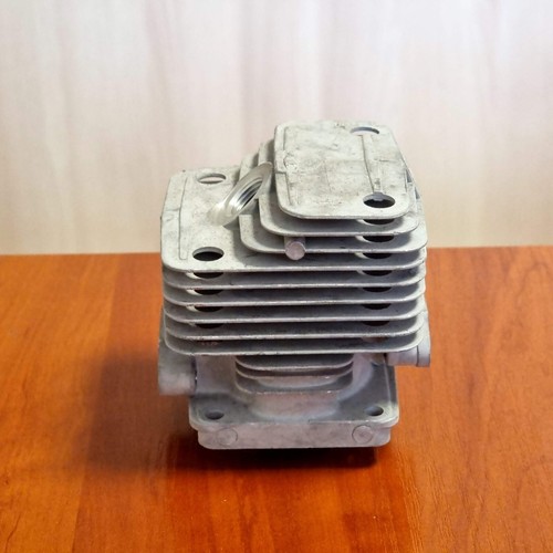 Cilindro per OLEO-MAC 740S 440 BP 740T SP40 TP74 EFCO 8400 8405 40mm 074000280B - Foto 19 di 24