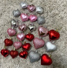 Lot 25 Plastic Valentine  s Ornaments Red Pink Silver Glitter Shiny Heart Shaped