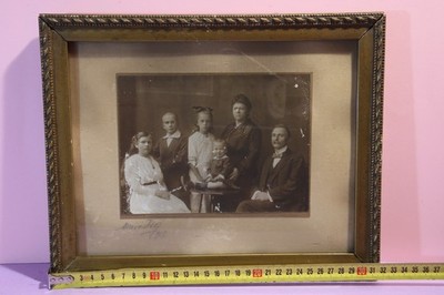 Antique Framed Family Portrait c.1900 Children Photograph Gilt Frame