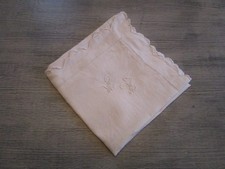 Taie d'oreiller ancienne brodée/monogrammée: 75x75cm