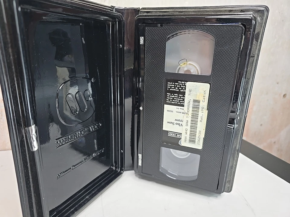 The Man Who Saw Tomorrow VHS Rare Nostradamus Documentary Warner Clamshell OOP Foto 4 de 4