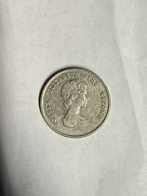 Queen Elizabeth The Second / East Carribean States 1989 25 Cents Coin