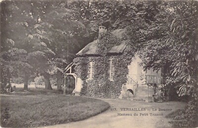 Vtg 117 Versailles Le Boudoir Hameaub du Petit Trianon Postcard