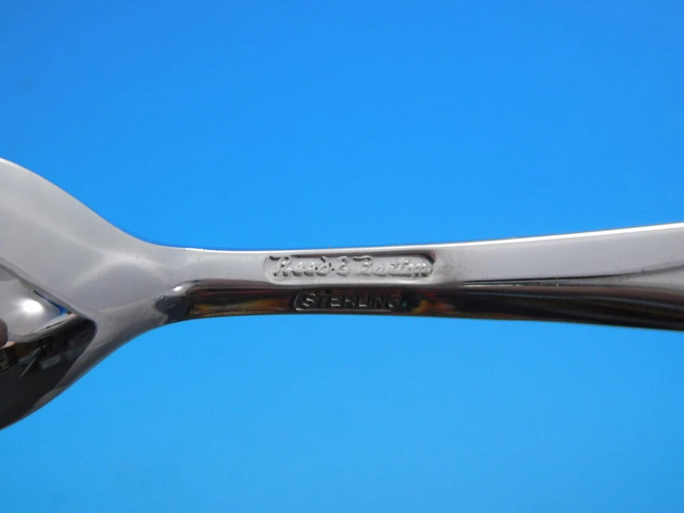 Diamond by Reed and Barton Sterling Silver Flatware Set Service 51 pieces Modern - Image 4 of 4