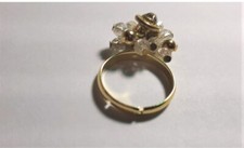 Beaded flower ring--NWOT