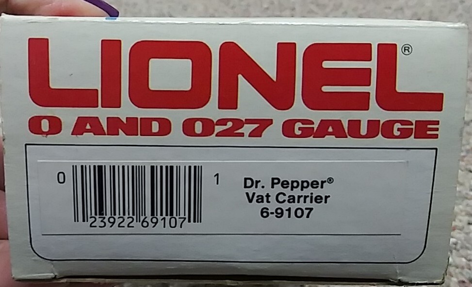 LIONEL #9107 DR PEPPER VAT CAR - 1986-87 - IN BOX  
