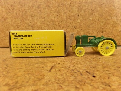 1914 Waterloo Boy TRACTOR JOHN DEERE DIECAST MODEL # 56B ERTL 1/64