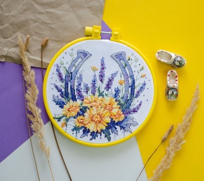 Counted Cross Stitch Kit ''Oberih mrii'' Small Embroidery Project for Beginners