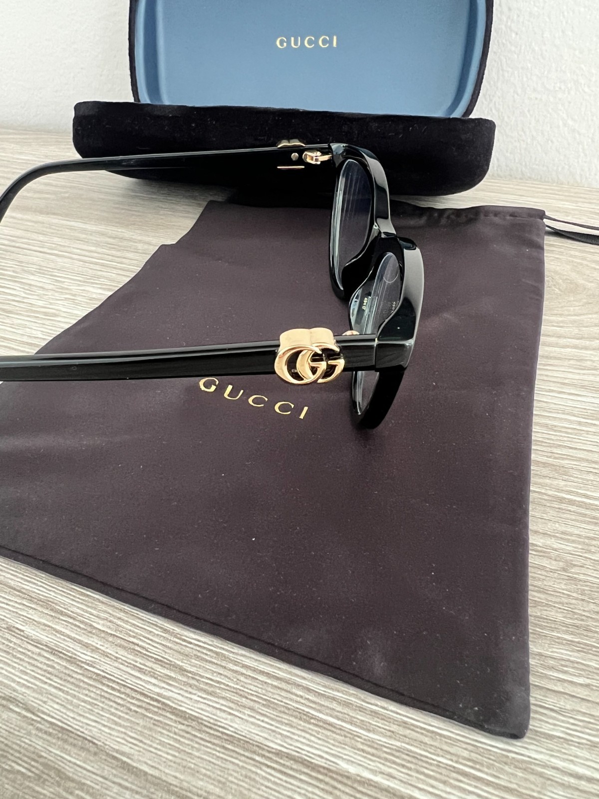 Gucci - Black Frames - GG11790 - 001 - 49/17/145 - XS - EUC thumbnail 5