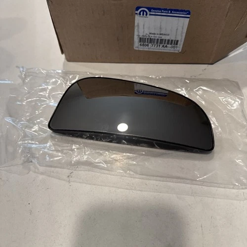 New Mopar 68067731AA 2010-2018 Ram 1500 2500 3500 Driver’s Side Tow Mirror Glass