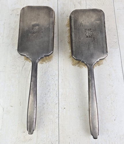 Hallmarked Sterling Silver Vanity Set - William Neale - 1939 - Picture 7 of 14
