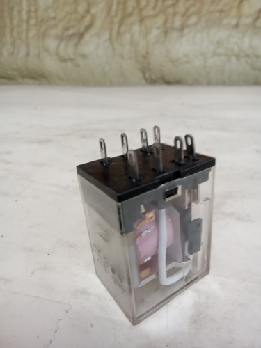 Omron MY2N DC24 Relay 24VDC - Picture 4 of 5