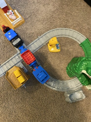 Fisher Price Toots The Train VTG 74878 Kids Toy Set Box 1999 - Picture 8 of 12
