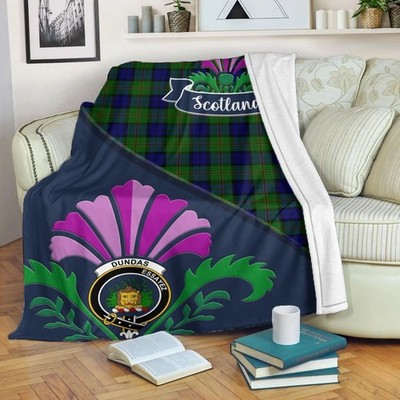 Clan Dundas Tartan Crest Premium-Decke im Distel-Stil LR11