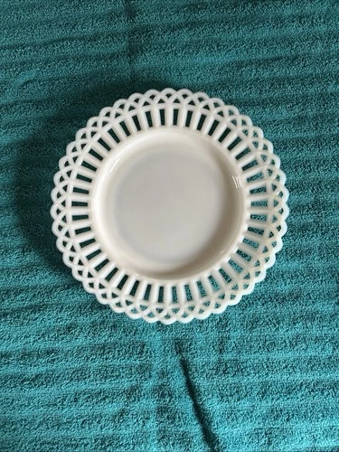 Canton Gothic Embossed Reticulated Lace Edge Milk Glass Plate