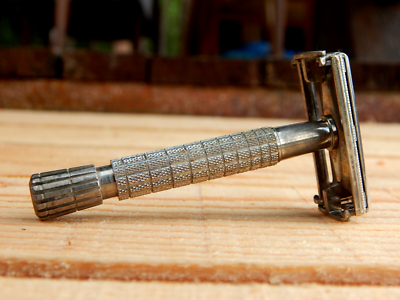 Vintage Gillette Men's Safety Razor FLARE TIP ROCKET 694093 II