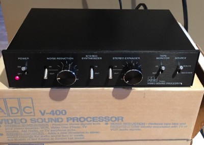 ADC V-400 VIDEO SOUND PROCESSOR  ON THE ORIGINAL BOX