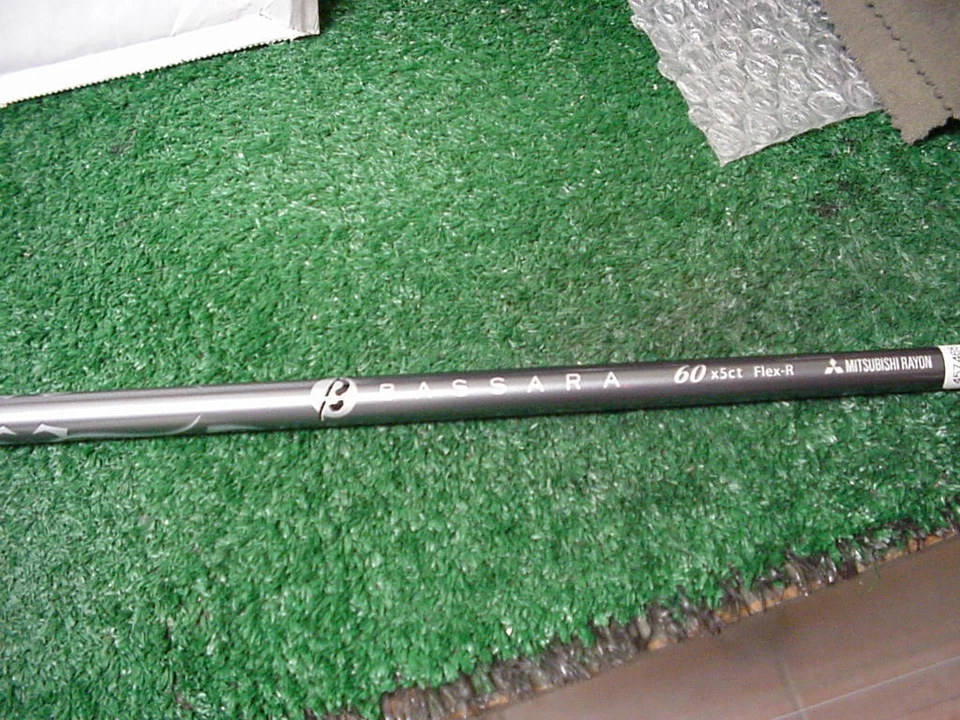 New Adams Idea Tech Black V4 Hybrid Gap G Wedge Bassara Graphite Regular Flex - Image 2 of 3