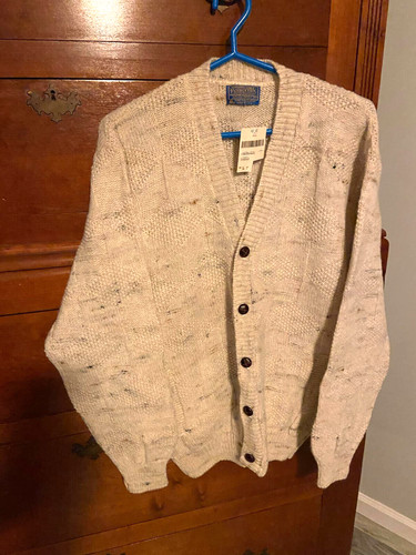 VTG Warranted to be a Pendleton,Woolen Mills,Virgin Wool, USA, new with tag