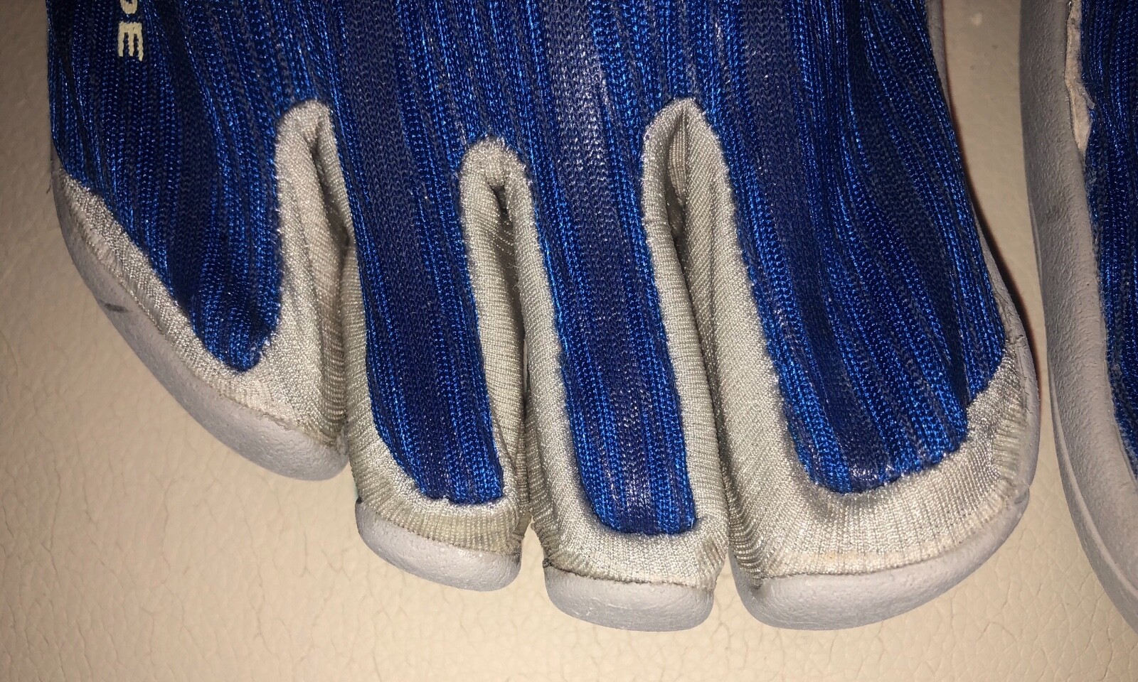Picture 3 of 11