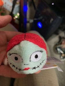 sally tsum tsum