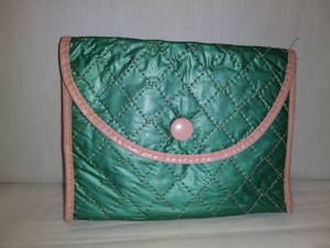 Vintage 1950s Hosiery Quilted Travel Bag