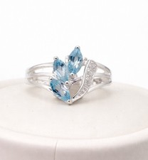 Vintage 925 Sterling Silver Marquise Blue Topaz Ring Size 9   3 Stone