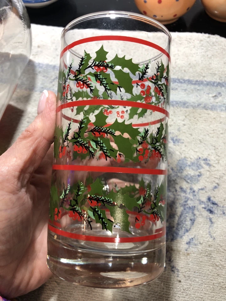 Libbey Vintage Christmas Holly & Berries Glass Tumblers Set Of 3 - Image 3 of 4