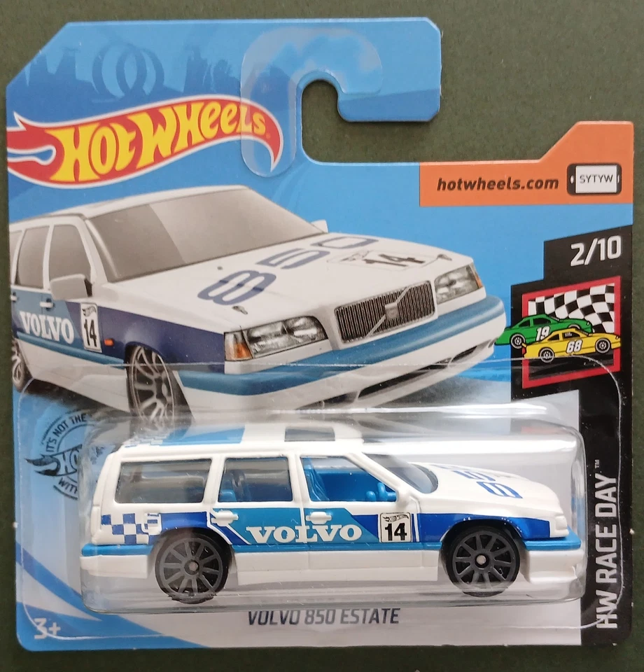 HOT WHEELS 2020 VOLVO 850 ESTATE, WHITE/BLUE, SHORT CARD. - Image 1 of 1
