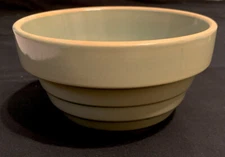 OVER AND BACK YELLOWWARE Green Ribbed Bee Hive Mixing Bowl Farmhouse 6" *Read