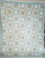 Cottage Chic Flower Quilt