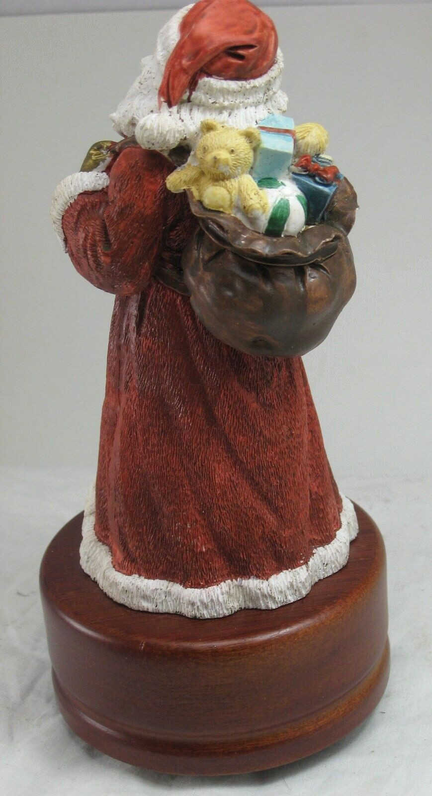 Seymour Mann Christmas Collectibles Old World Santa Musicals CJ-24 St Nicholas