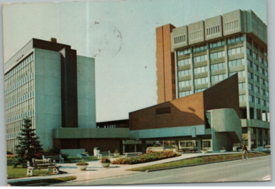 Vintage Postcard Oshawa Ontario Oshawa Civic Square