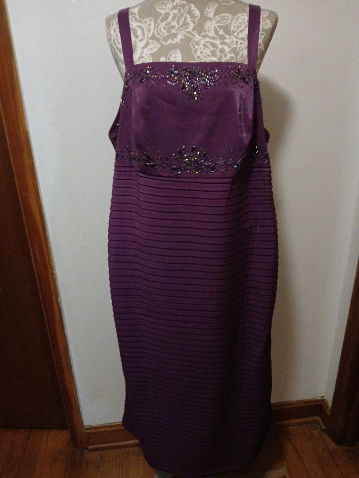 Vestido mujer R&M Richards talla 16W Foto 3 de 4