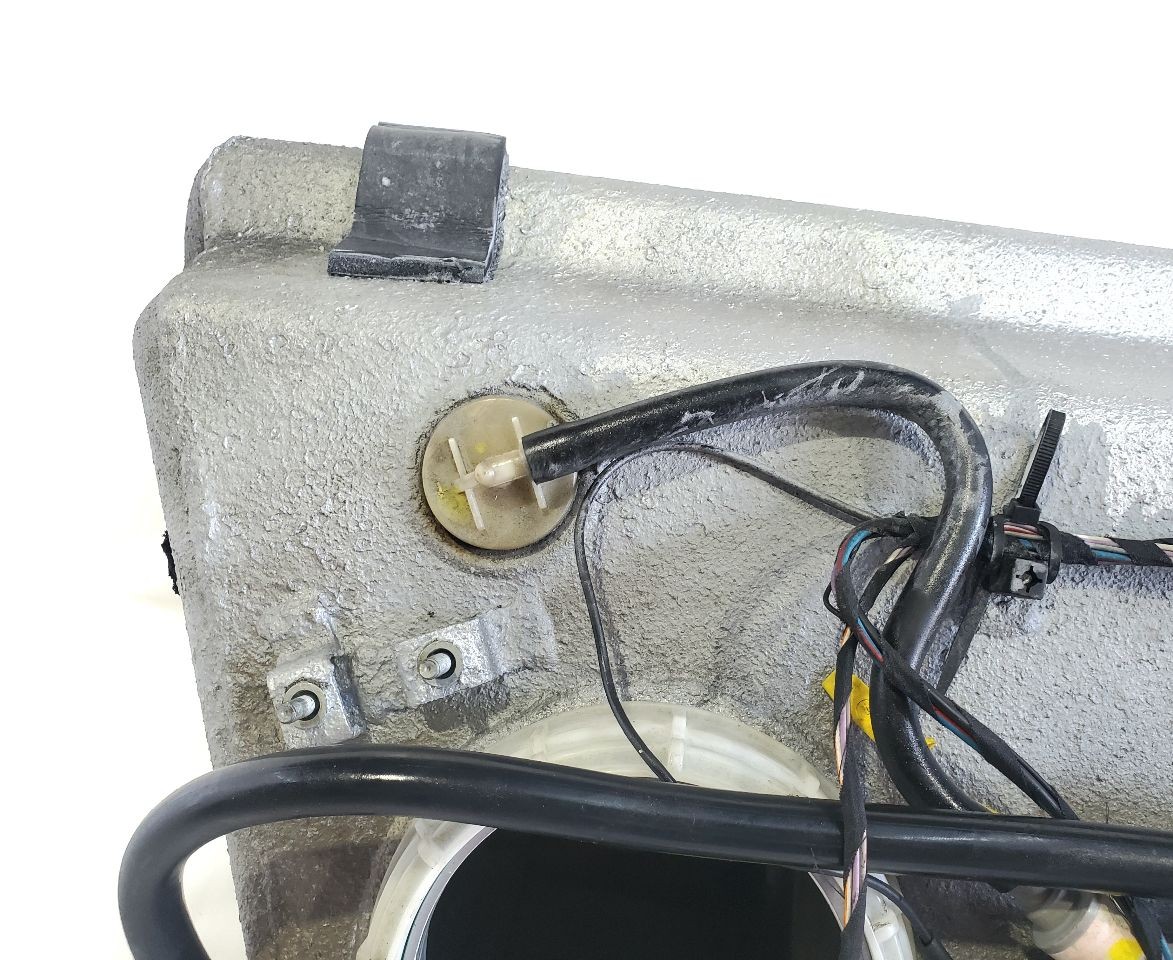 Used Part fits: 2003 Maserati SPYDER CC Grade A