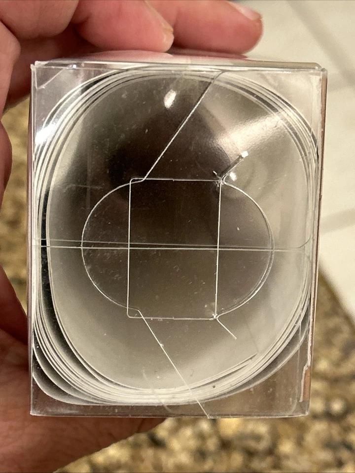 Mini mural de pared autoadhesivo de 32" x 29" de Disney Pixar Cars pistón taza pista de carreras Foto 3 de 4