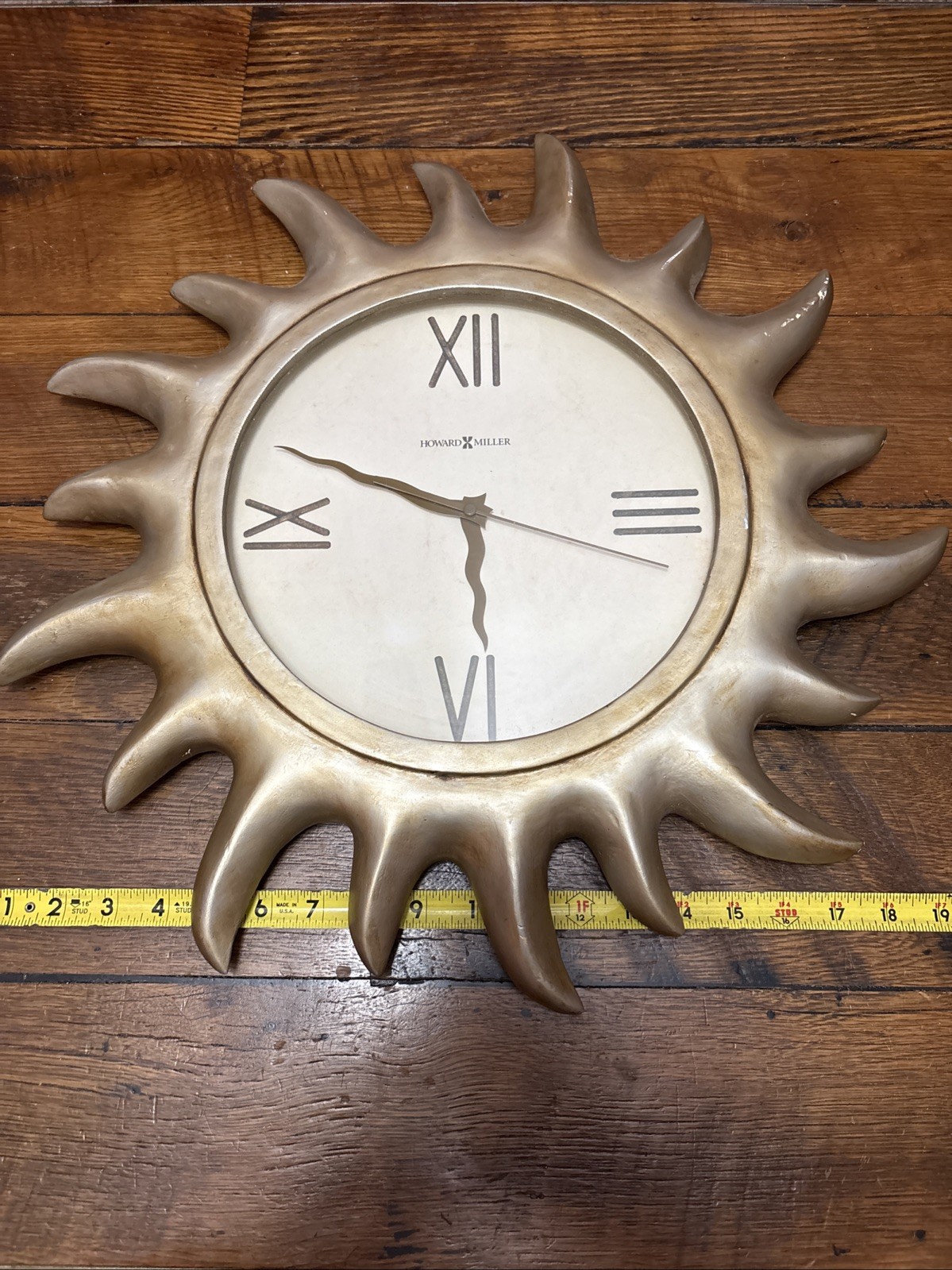 Howard Miller MCM Sun Burst Large Wall Clock Works ! Mid Century Modern
