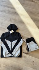 Men  s Nike Tech Fleece Sweatsuit Sportswear Tracksuit Black Grey size XL